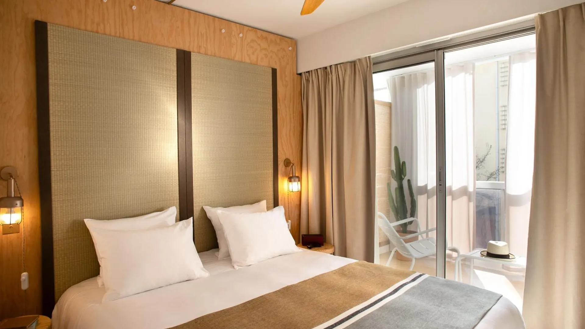 Mob Hotel Cannes