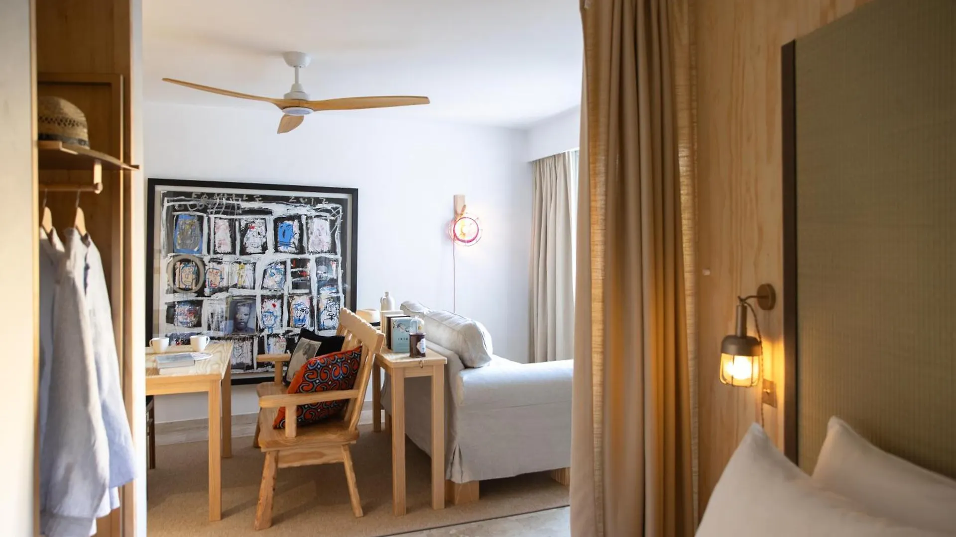 Mob Hotel Cannes 4*,